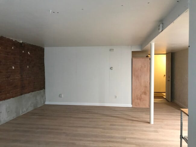10 Wigglesworth St, Unit Apartment 4 in Boston, MA - Building Photo - Building Photo