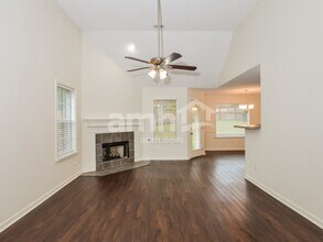 1315 Chatman Cove in Cordova, TN - Building Photo - Building Photo