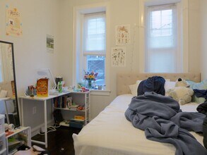 17 Warwick St in Boston, MA - Foto de edificio - Building Photo