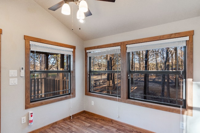 6801 FM 1616 in Athens, TX - Building Photo - Building Photo