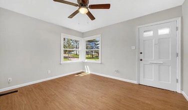 3536-3540 St Sebastian Ln in St. Ann, MO - Building Photo - Building Photo