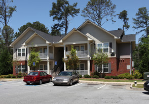 Pinewood Park Apartments