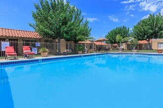 Mollison Villas in El Cajon, CA - Building Photo - Building Photo