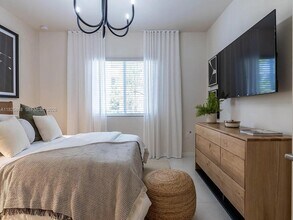 628 NE 2nd St in Dania Beach, FL - Building Photo - Building Photo