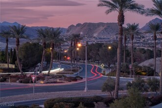 9 Porto Malaga St in Henderson, NV - Building Photo - Building Photo