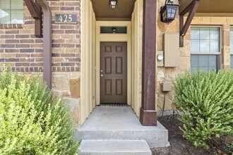 429 Baby Bear Dr in College Station, TX - Building Photo - Building Photo