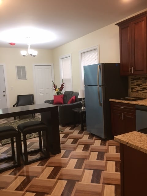 44 Charles St, Unit 3 in Bloomfield, NJ - Building Photo - Building Photo