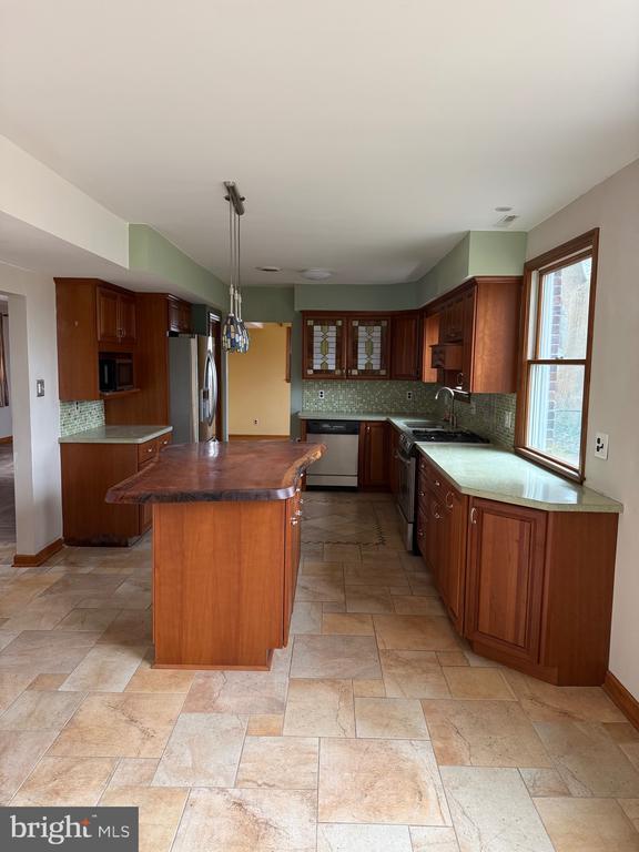 property at 448 Lake Ave