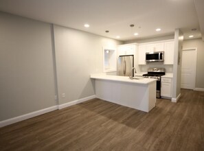 16 Trenton St in Providence, RI - Foto de edificio - Building Photo