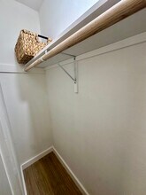 6803 Hillcroft Dr in Austin, TX - Foto de edificio - Building Photo