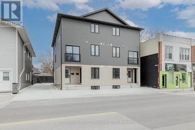property at 109 Ross St