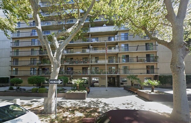 property at 900 17th St