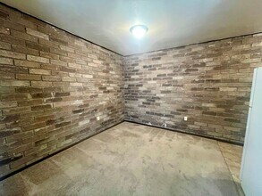 103 Kellywood Manor in New Kensington, PA - Building Photo - Building Photo