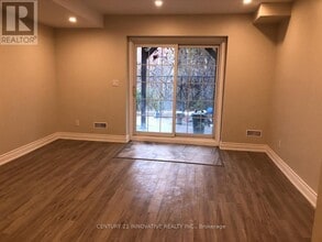 4 Whitbread Crescent in Ajax, ON - Building Photo - Building Photo