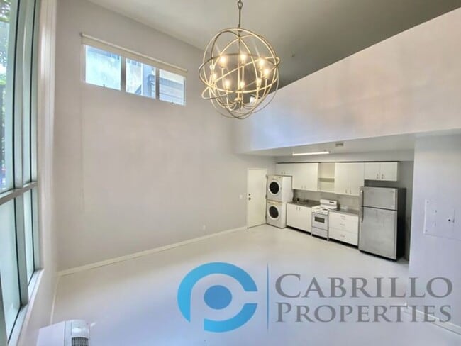 property at 908 G St
