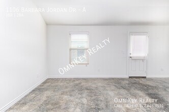 1106 Barbara Jordan St in Killeen, TX - Building Photo - Building Photo
