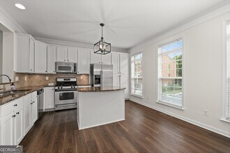 4637 Wehunt Commons Dr in Smyrna, GA - Building Photo - Building Photo