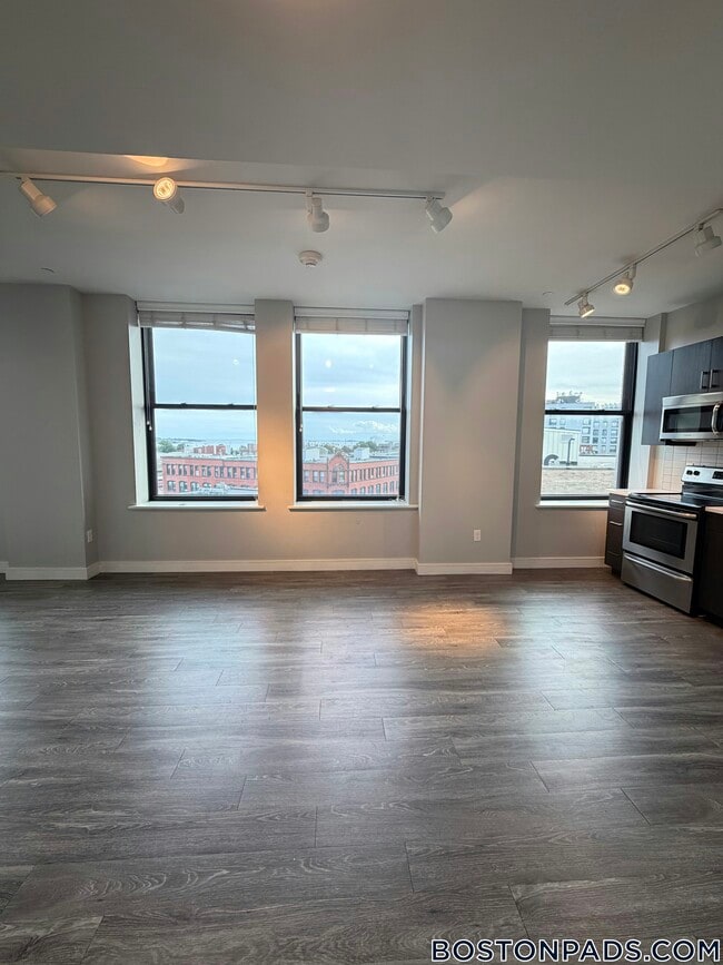 23 Central Ave in Lynn, MA - Building Photo - Building Photo