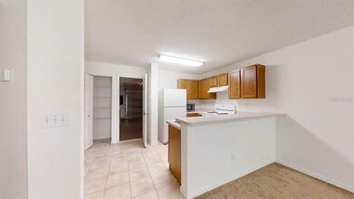 4121 Winding River Way in Land O Lakes, FL - Building Photo - Building Photo