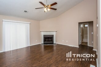 4995 Windsor Downs Ln in Decatur, GA - Building Photo - Building Photo
