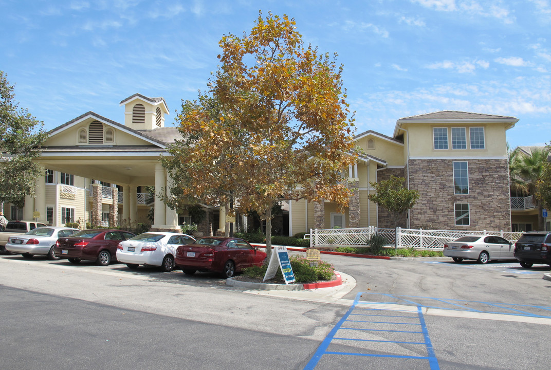 Simi Hills in Simi Valley, CA - Foto de edificio