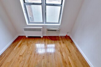 340 E 58th St, Unit 1D in New York, NY - Building Photo - Building Photo