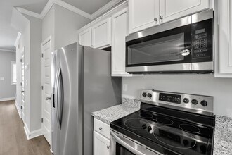 15 Sprayberry Rd in Newnan, GA - Building Photo - Building Photo