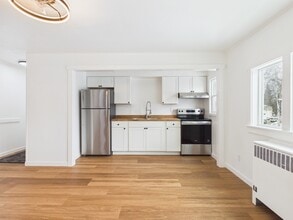 1301 9th Ave in Fairbanks, AK - Building Photo - Building Photo