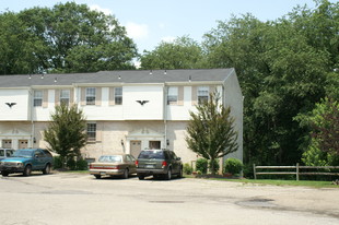 324-334 Bellford Ct Apartments