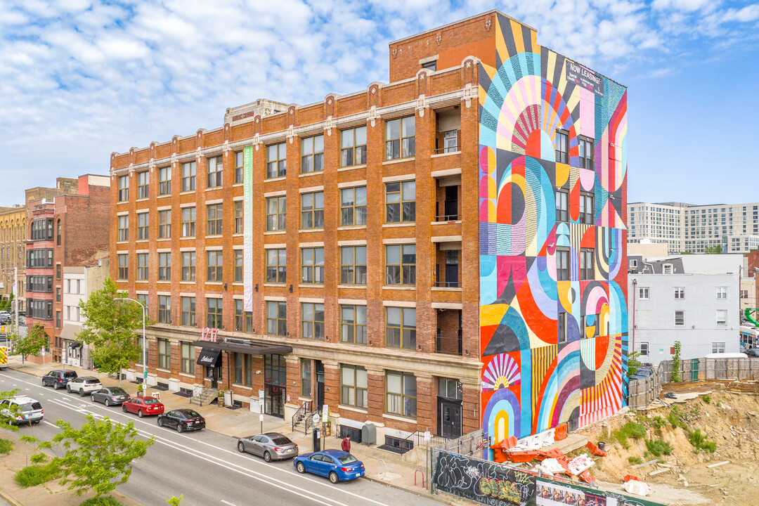 Spring Lofts in Philadelphia, PA - Building Photo