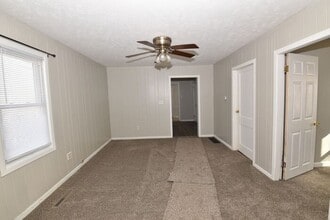 1918 N Byrkit Ave in Mishawaka, IN - Building Photo - Building Photo