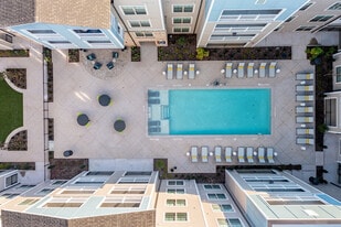 Annabelle on Main 55+ Active Adult Apartme...