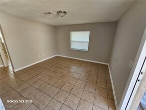 13029 First St in Ft. Myers, FL - Building Photo - Building Photo