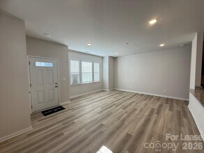 1111 Bartholdi Dr in Gastonia, NC - Building Photo - Building Photo