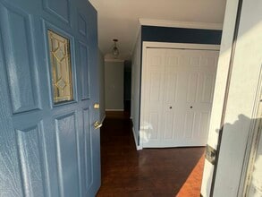 1730 N Ridge Ave in Arlington Heights, IL - Foto de edificio - Building Photo