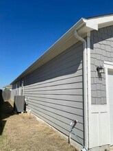 19304 Cloudy Bay Dr in Pflugerville, TX - Building Photo - Building Photo