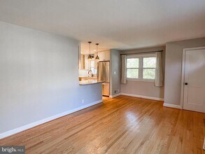 4426 Strathmore Ave in Garrett Park, MD - Building Photo - Building Photo