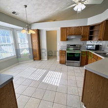 2038 Coral Ivy Ln in Chesapeake, VA - Building Photo - Building Photo