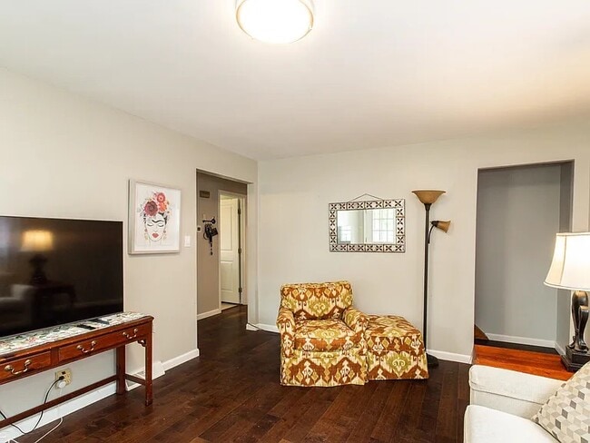 122 Maple Ave in Southgate, KY - Building Photo - Building Photo