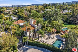 17230 Silver Ln in Los Angeles, CA - Building Photo - Building Photo