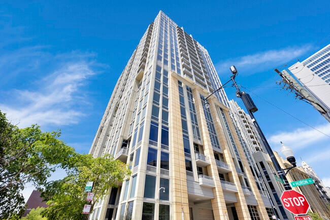 property at 700 N Larrabee St