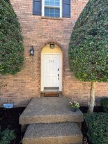 232 Cottage Pl in Nashville, TN - Building Photo