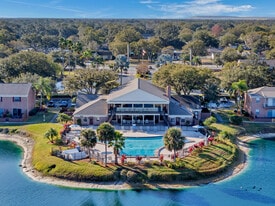 Carlton Arms of South Lakeland in Lakeland, FL - Building Photo