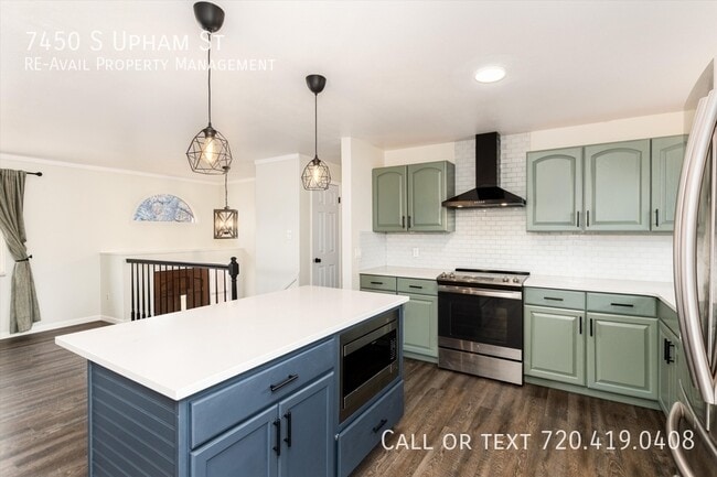 7450 S Upham St in Littleton, CO - Building Photo - Building Photo