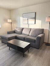 1512 Lake Elmo Dr, Unit 2 in Billings, MT - Building Photo - Building Photo