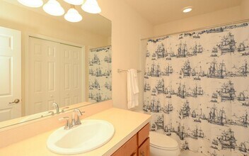 3715 45th Terrace W in Bradenton, FL - Foto de edificio - Building Photo