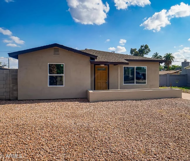 1705 W Montecito Ave in Phoenix, AZ - Building Photo - Building Photo