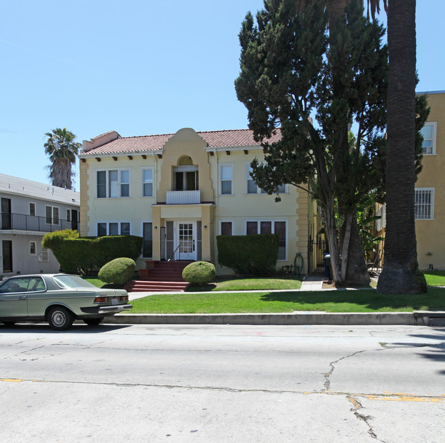 1851 N Normandie Ave in Los Angeles, CA - Building Photo - Building Photo