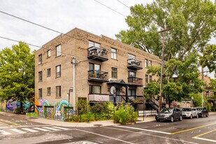 4725-4745 Clark in Montréal, QC - Building Photo