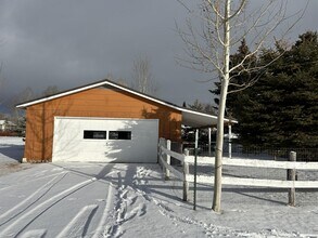 847 Hoback St in Pinedale, WY - Building Photo - Building Photo